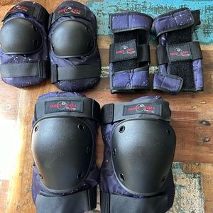 Eight ball skate pads